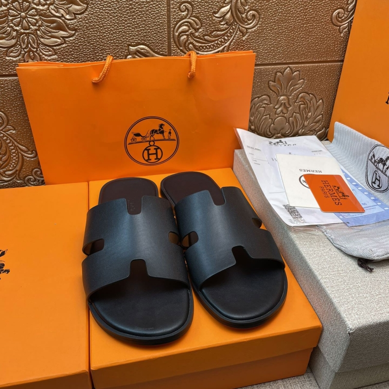 H**mes slippers